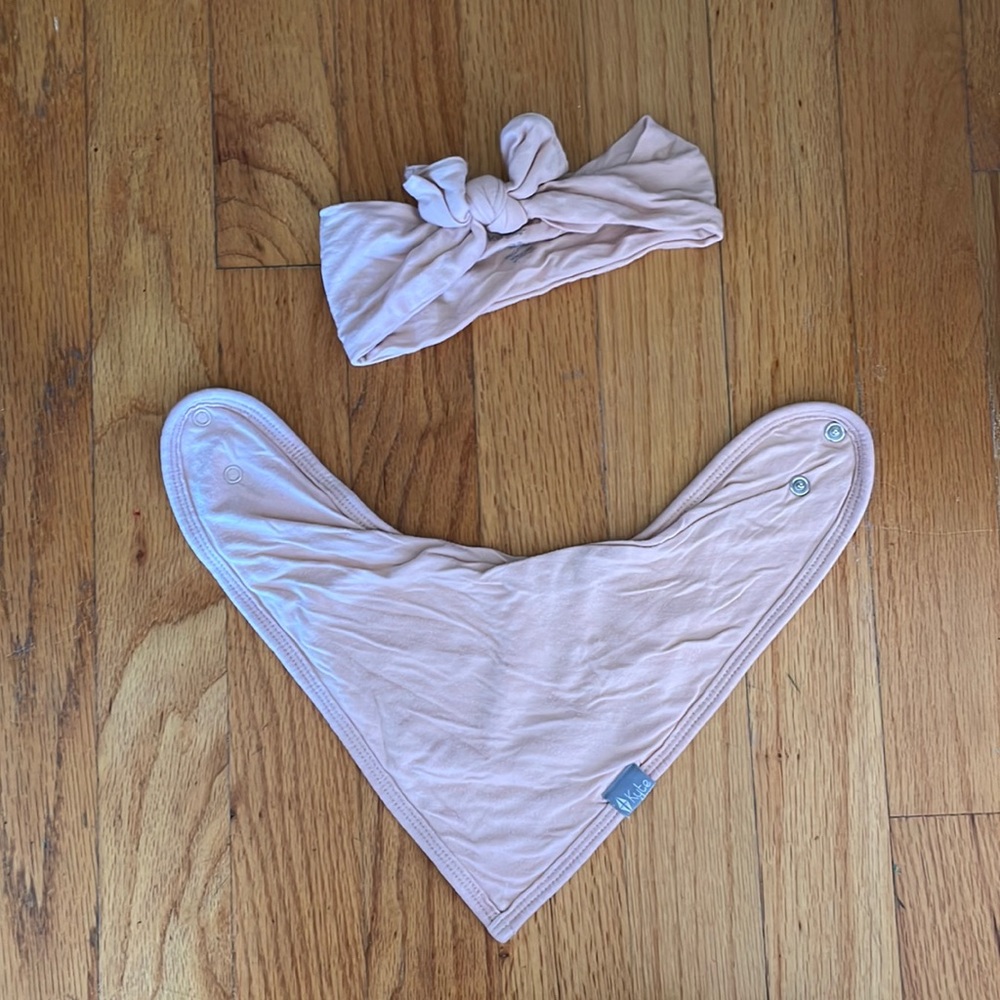 kyte baby bow and matching bib